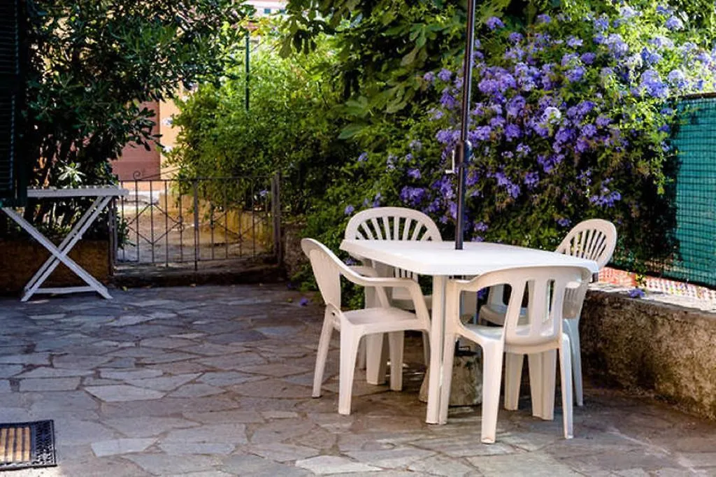 Varazze Apartment