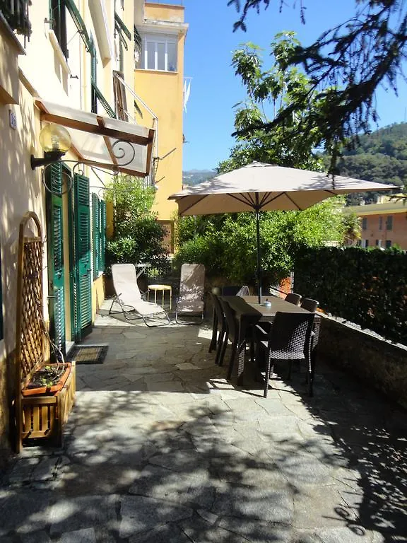 Varazze Apartment