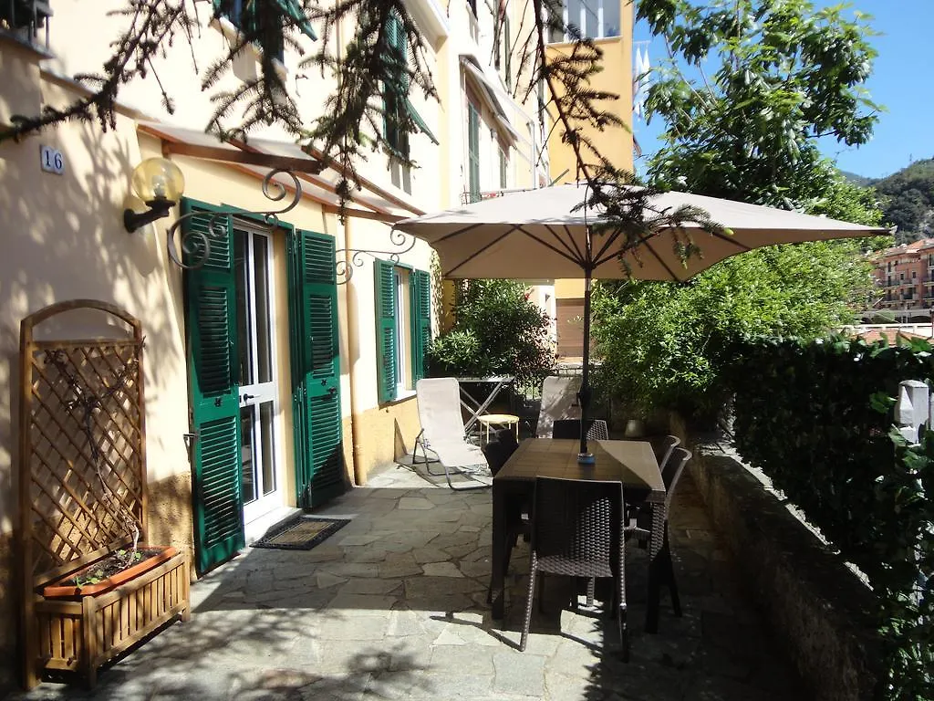 Varazze Apartment 0*,
